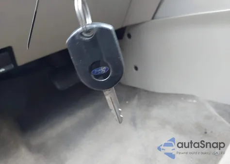 2010 Ford Escape Xlt из США, поврежденный, VIN 1FMCU0D71AKB52427